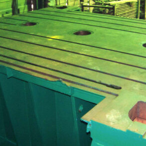 2000 Ton Clearing Press