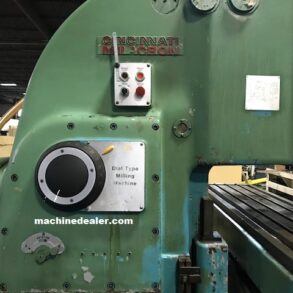 Cincinnati Milicron Vertical Mill